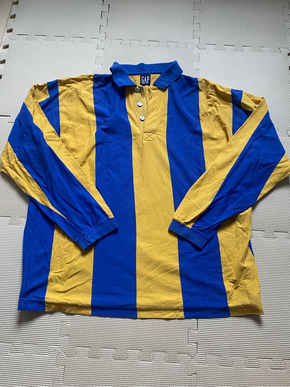 GAP Vintage Bold Striped Long-Sleeve Polo in Blue and Yellow Size Small